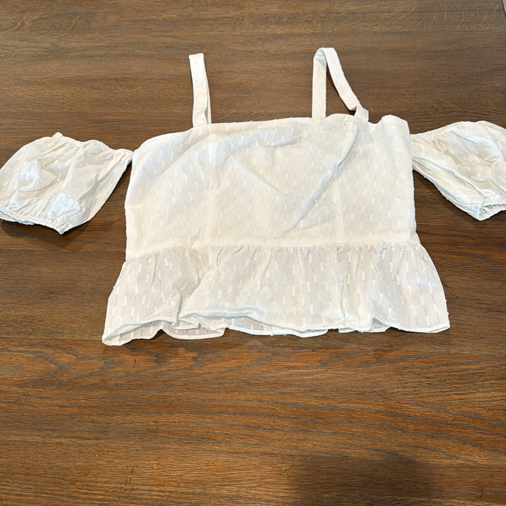 BCBGMaxAzaria Cold Shoulder Cotton Peplum Top - Picture 5 of 12